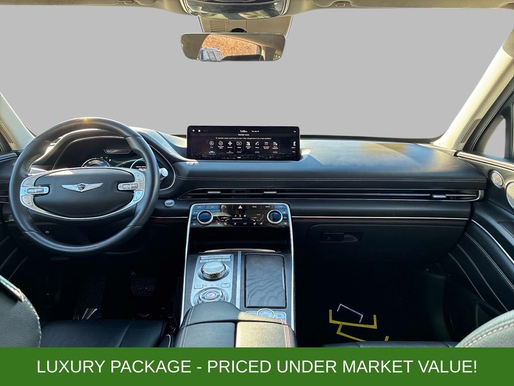 Used 2023 White Genesis 2.5T image 19