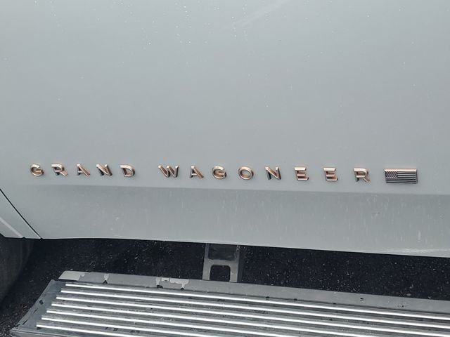 Used 2022 Silver Jeep Series III image 29