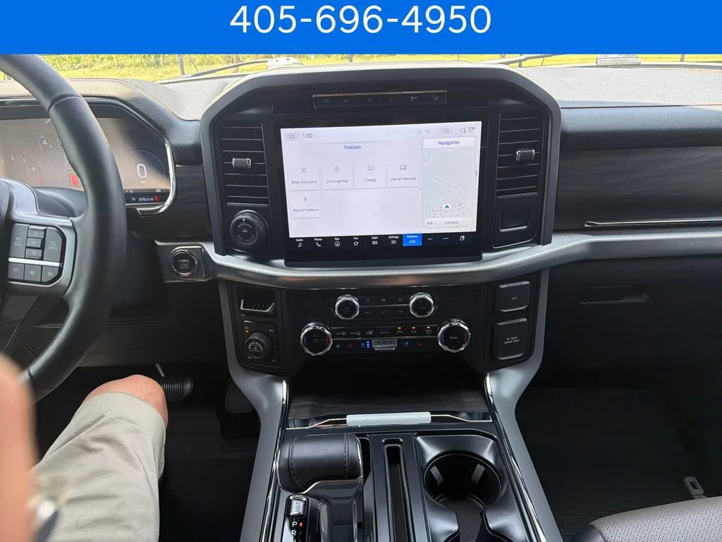Pre-Owned 2024 Ford F-150 LARIAT