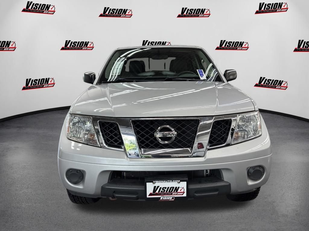 Used 2014 Silver Nissan SV image 2
