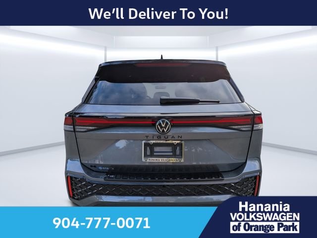 New 2026 Gray Volkswagen 2.0T SE R-Line Black image 4