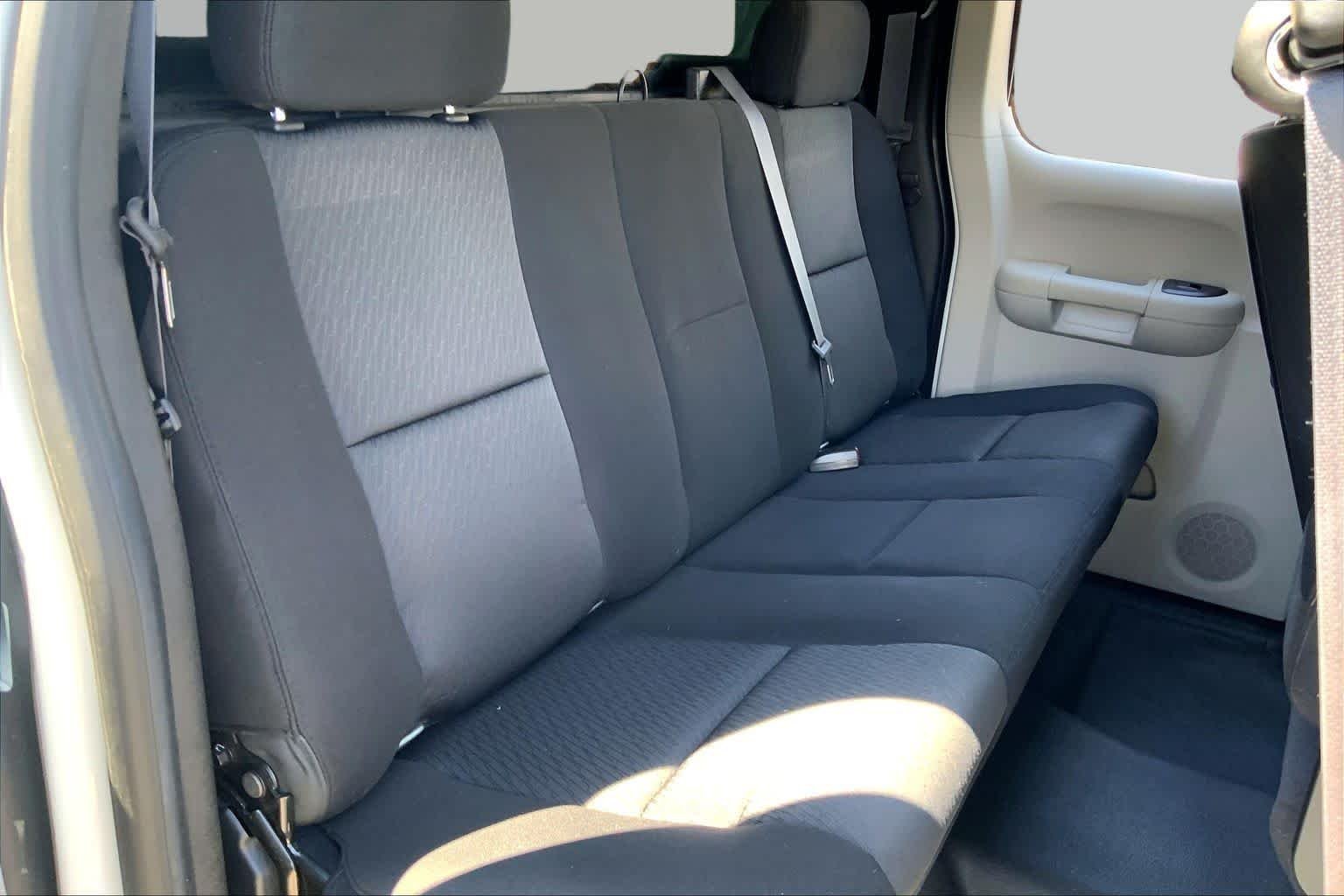 Used 2013 Summit White Chevrolet Work Truck image 18