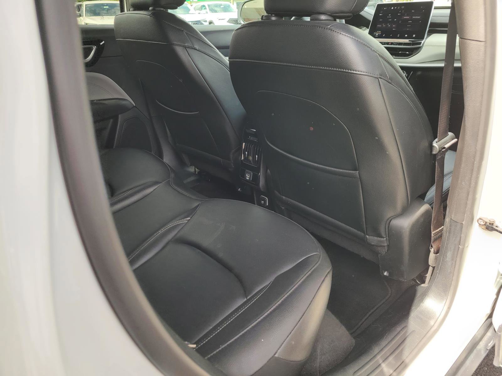 Used 2025 Bright White Clearcoat Jeep Limited image 19