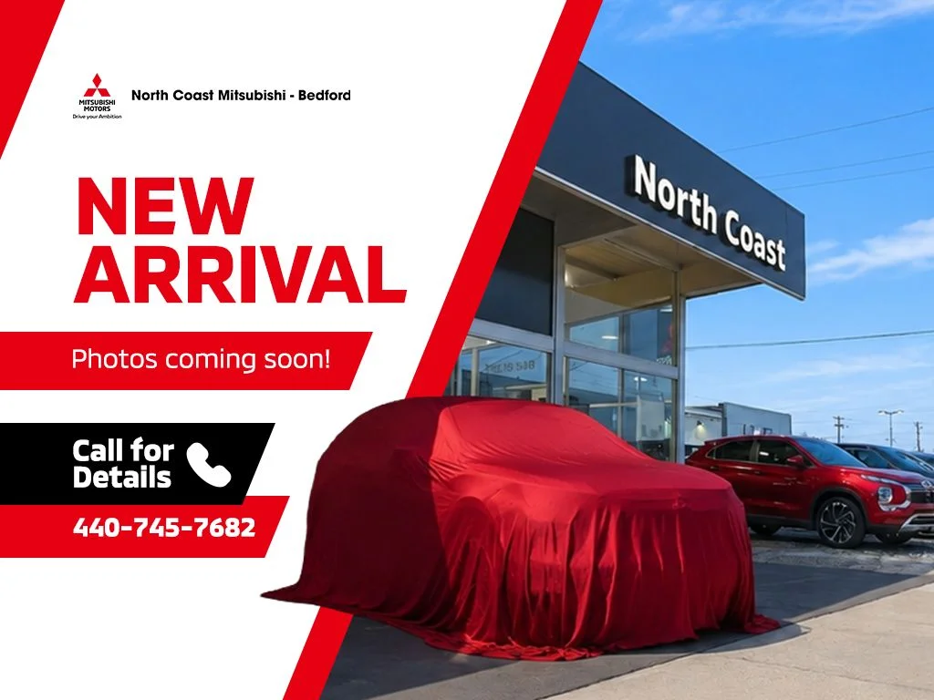 Used 2024 Black BMW xDrive30i image 5