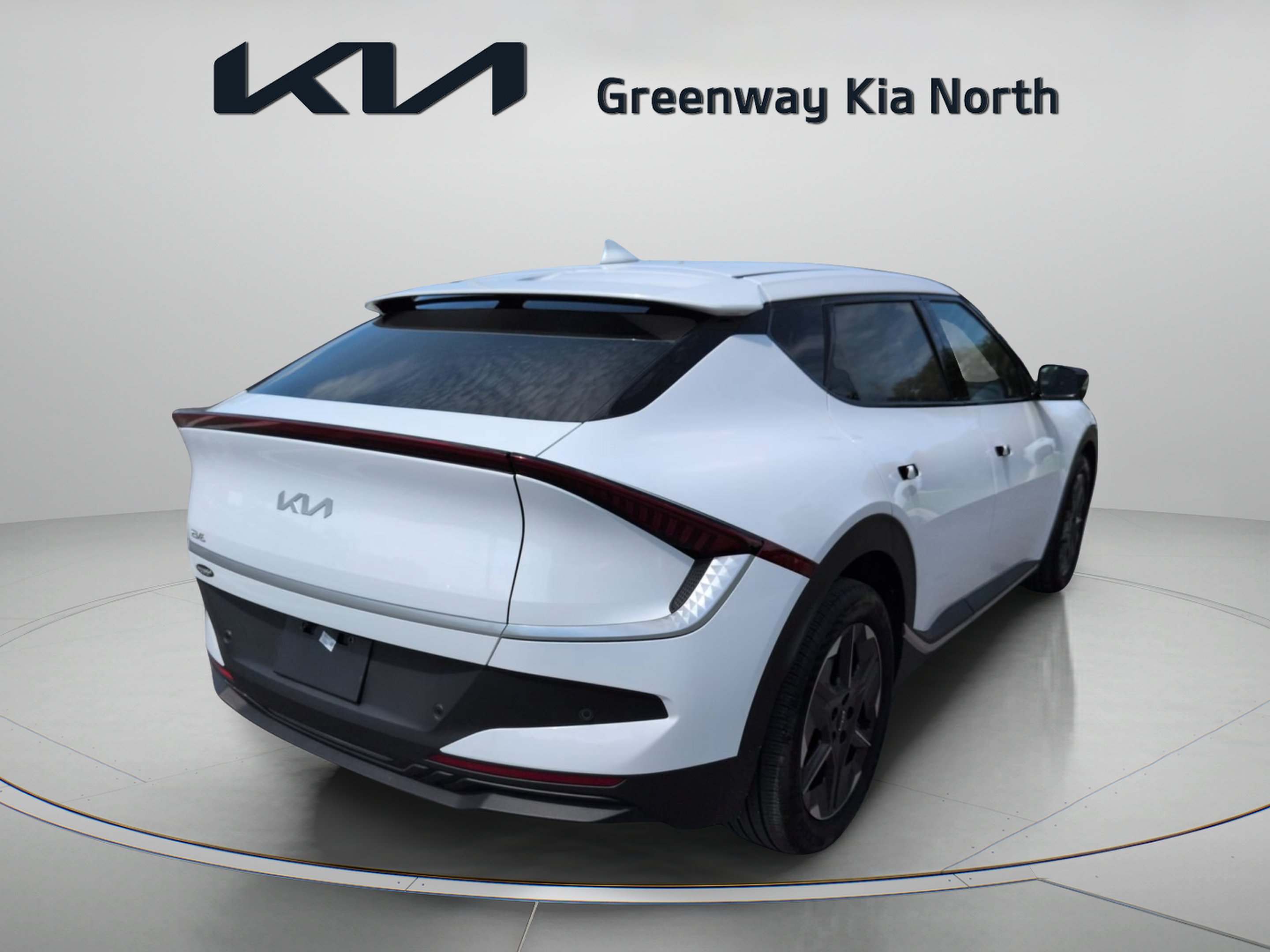 Certified Used 2025 Glacier White Pearl Kia Light image 8