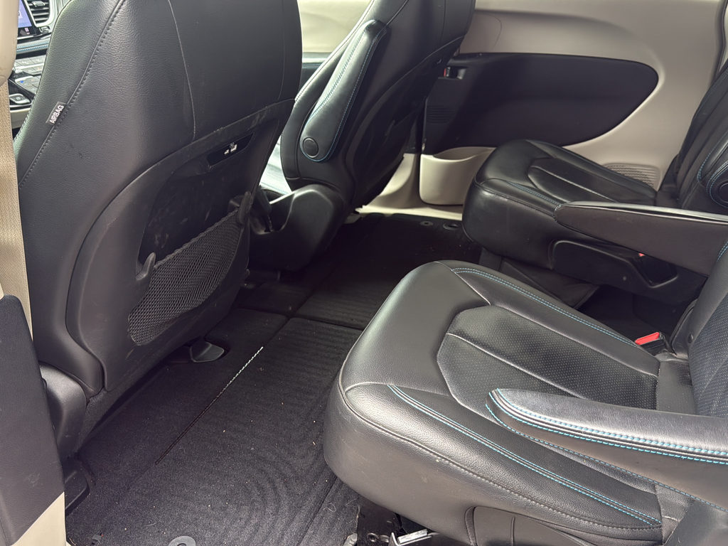Used 2021 White Chrysler Touring L image 14