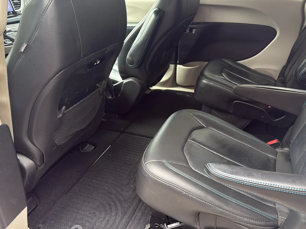 Used 2021 White Chrysler Touring L image 14