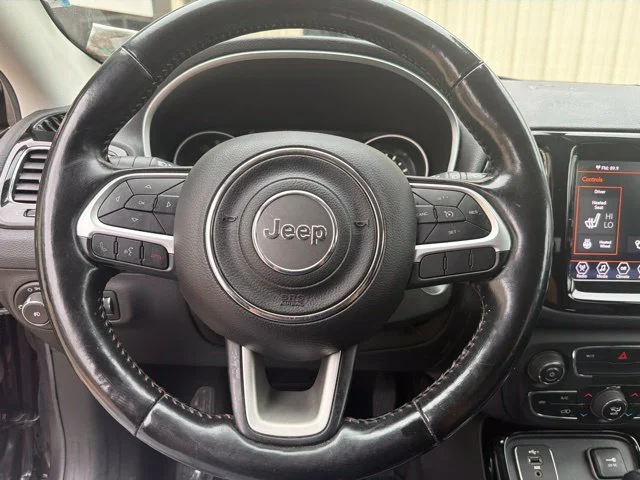 Used 2020 Gray Jeep Limited image 26