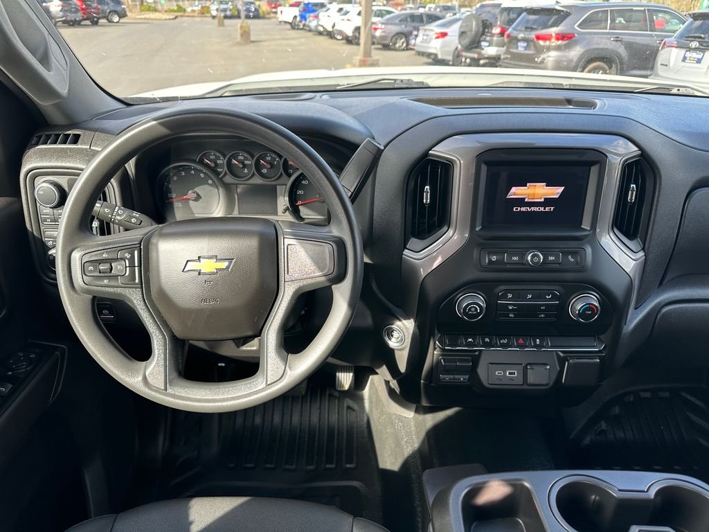 Used 2024 White Chevrolet WT image 15