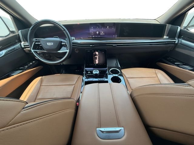 Used 2025 White Cadillac Premium Luxury image 12
