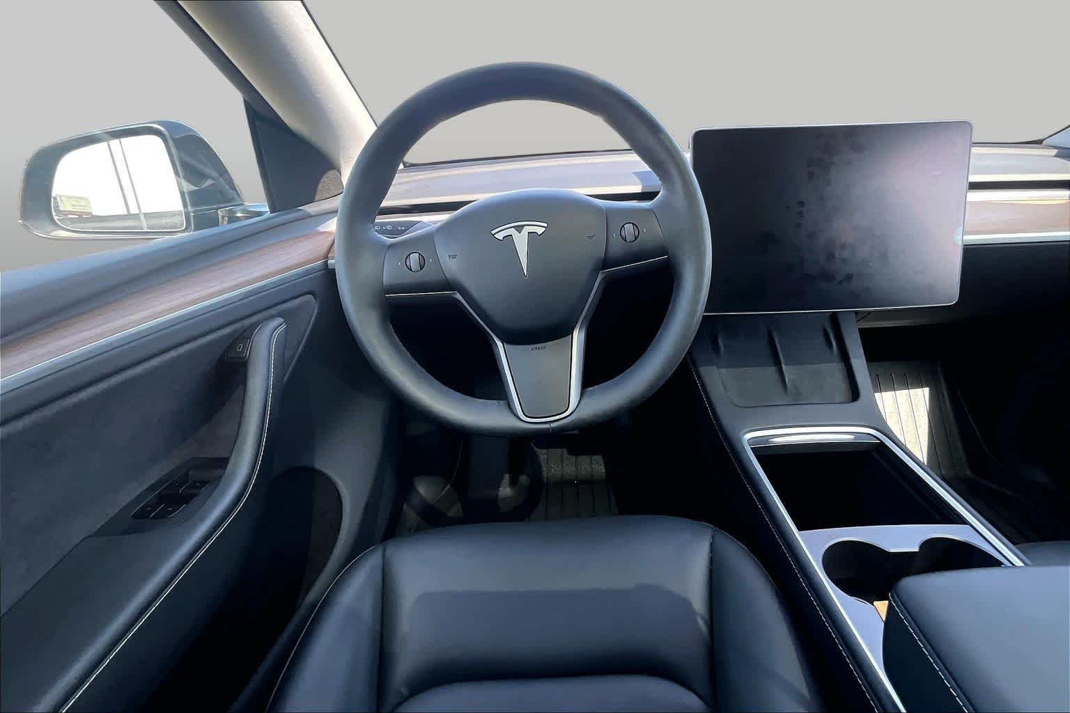 Used 2025 Stealth Grey Tesla Long Range image 5