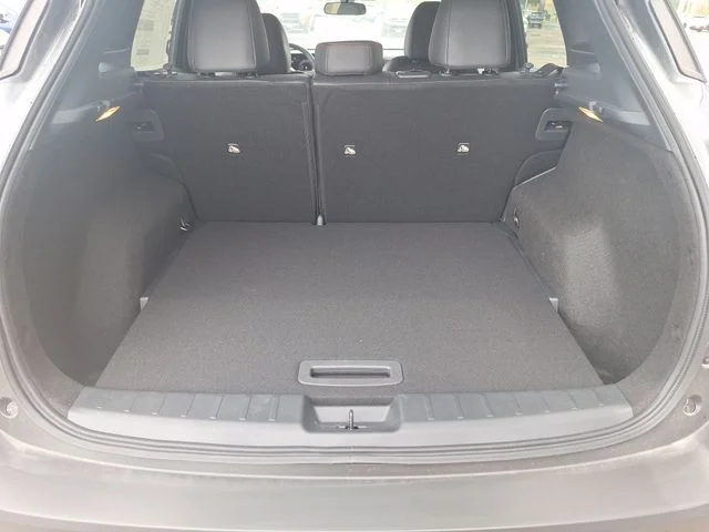 2026 Nissan KICKS SR - Photo 23