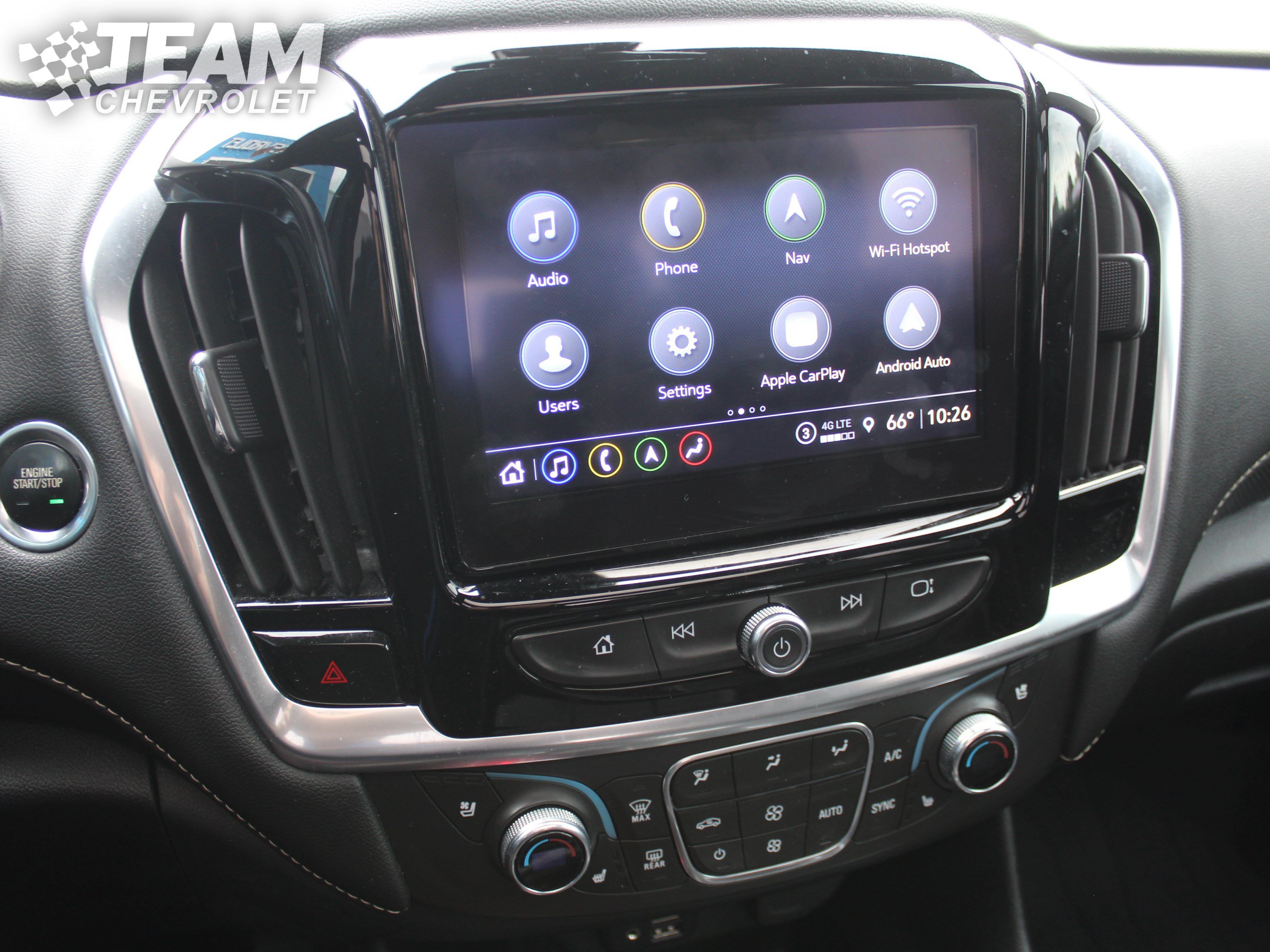 Used 2022 Iridescent Pearl Tricoat Chevrolet Premier image 17