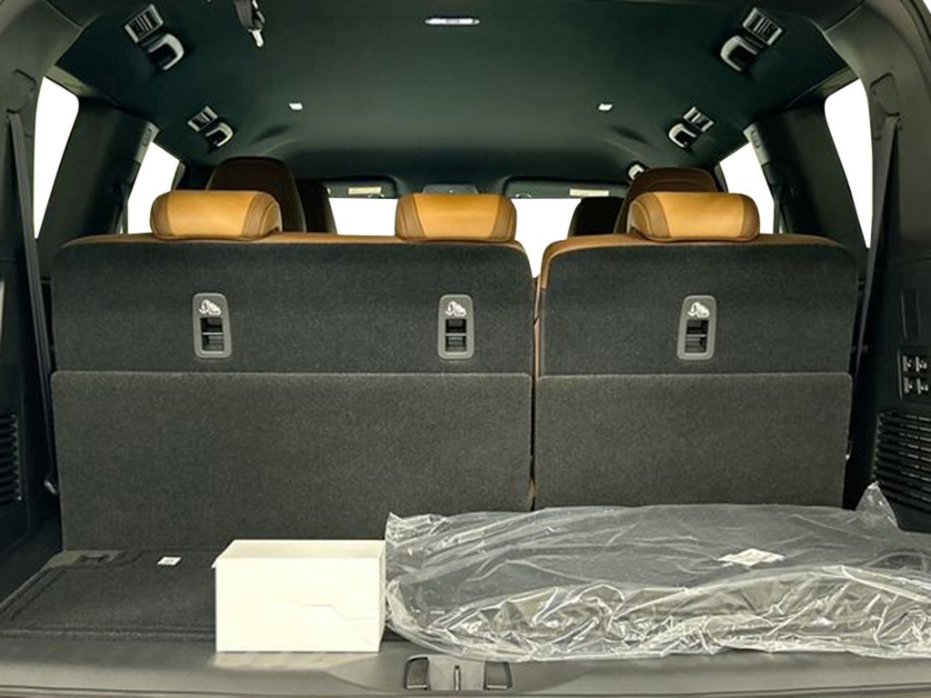 2026 Nissan Armada SL - Photo 20