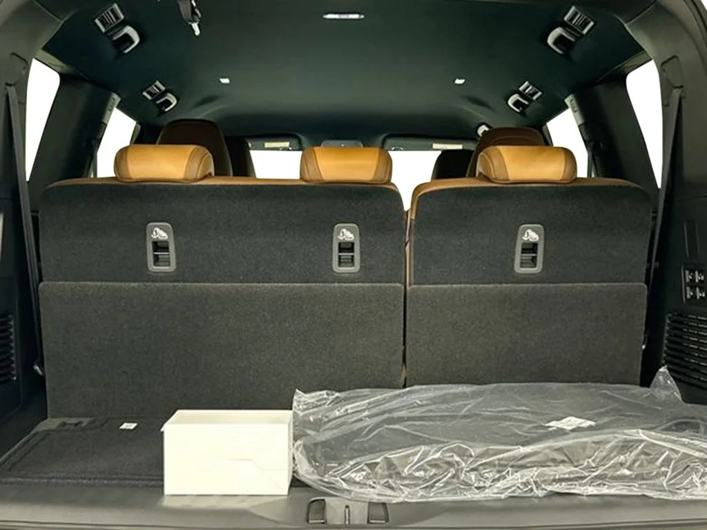 2026 Nissan Armada SL - Photo 20