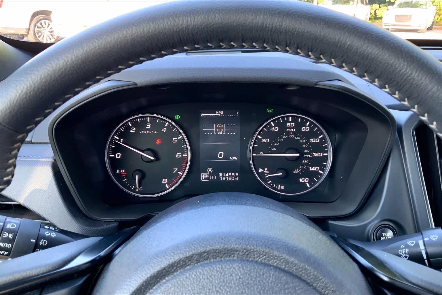Used 2025 Ice Silver Metallic Subaru Premium image 23