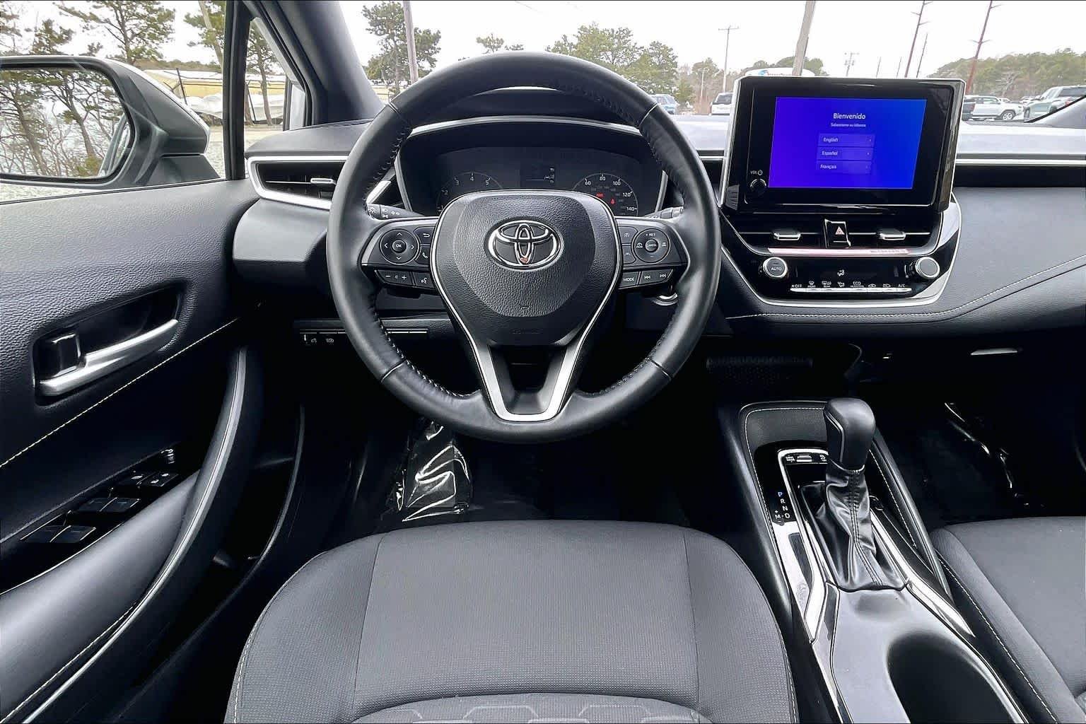 Used 2025 Classic Silver Metallic Toyota SE image 6