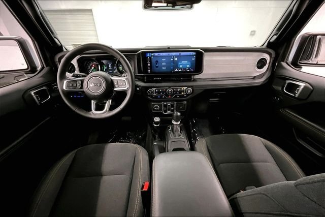 2025 Jeep Wrangler 4xe Sahara 4XE - Photo 19