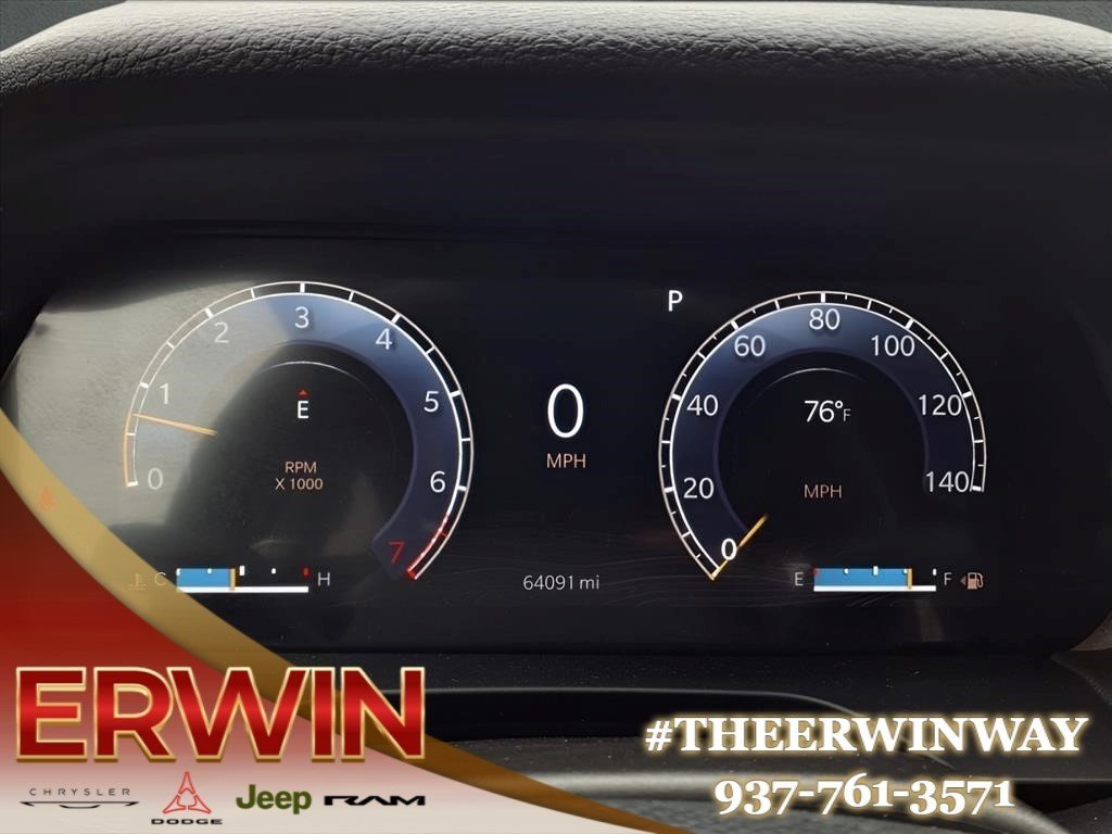 Used 2023 Black Jeep Laredo image 27