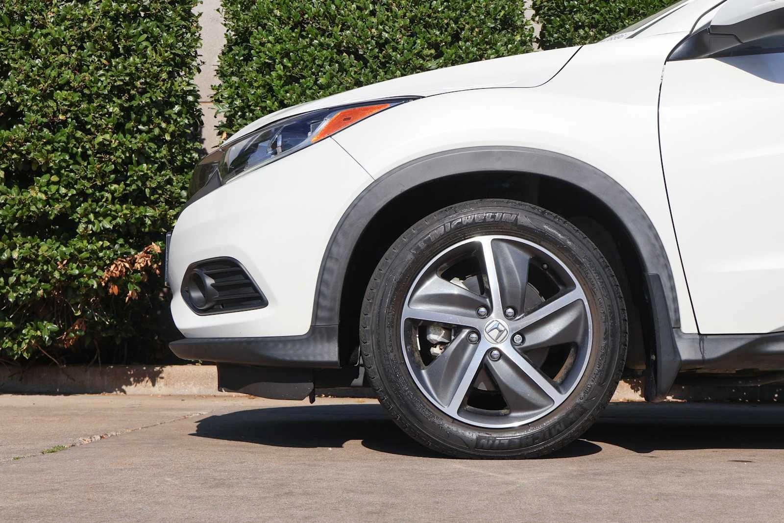 Used 2022 Platinum White Pearl Honda EX image 6