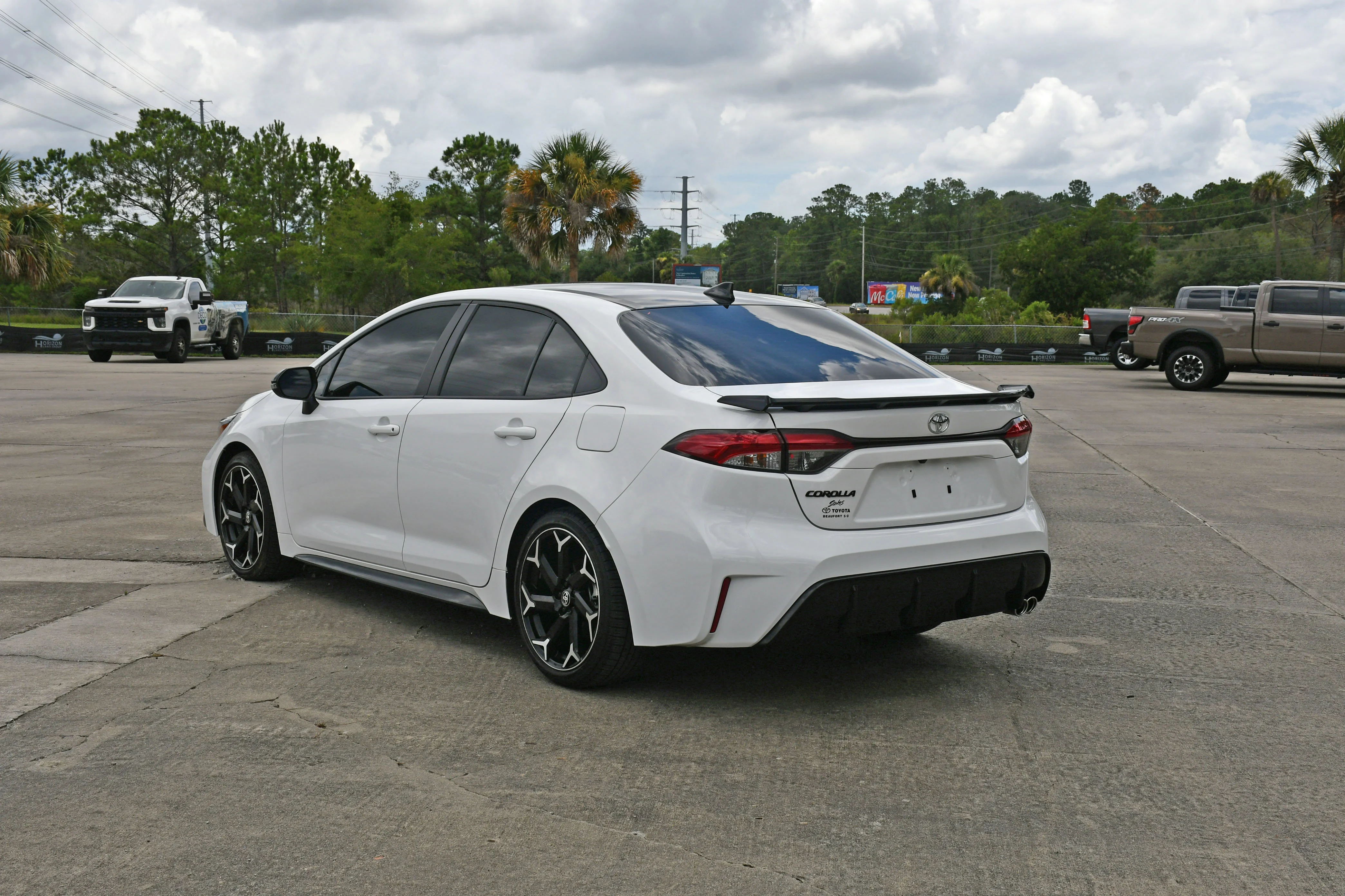 Used 2025 White Toyota FX image 3