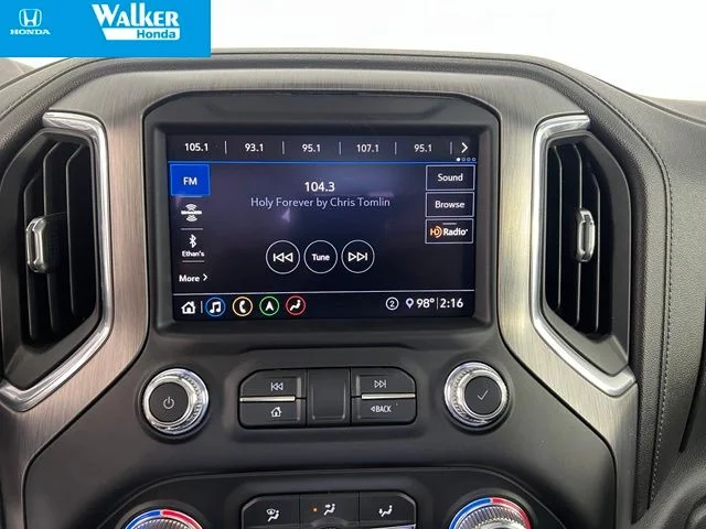 Used 2020 Onyx Black GMC Denali image 27