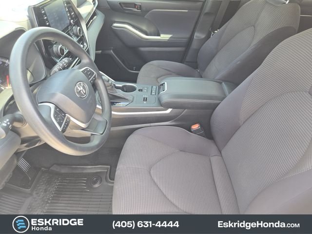 Used 2022 Beige Toyota L image 14
