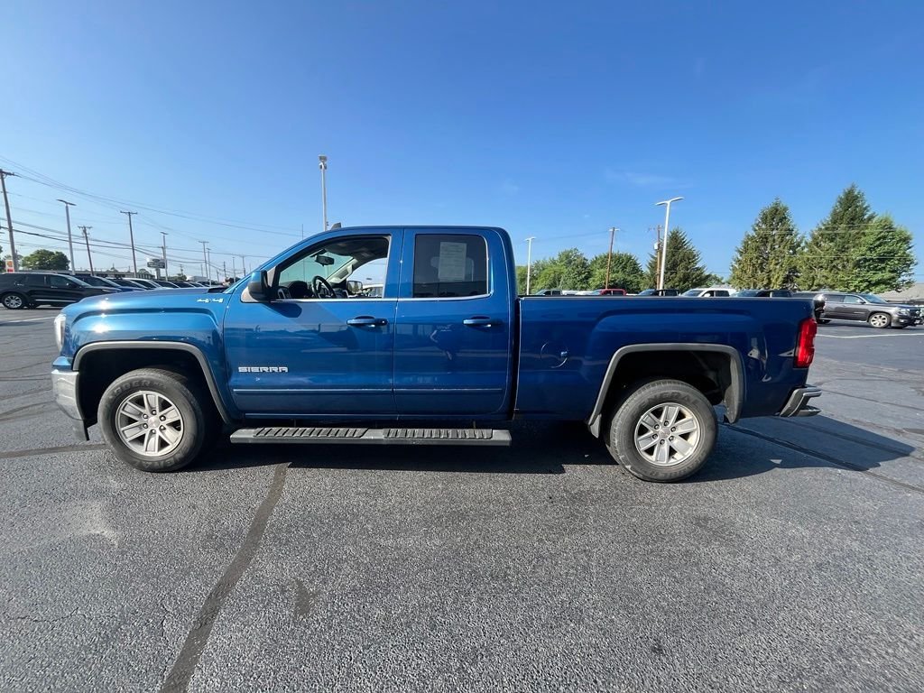 Used 2019 Stone Blue Metallic GMC SLE image 7