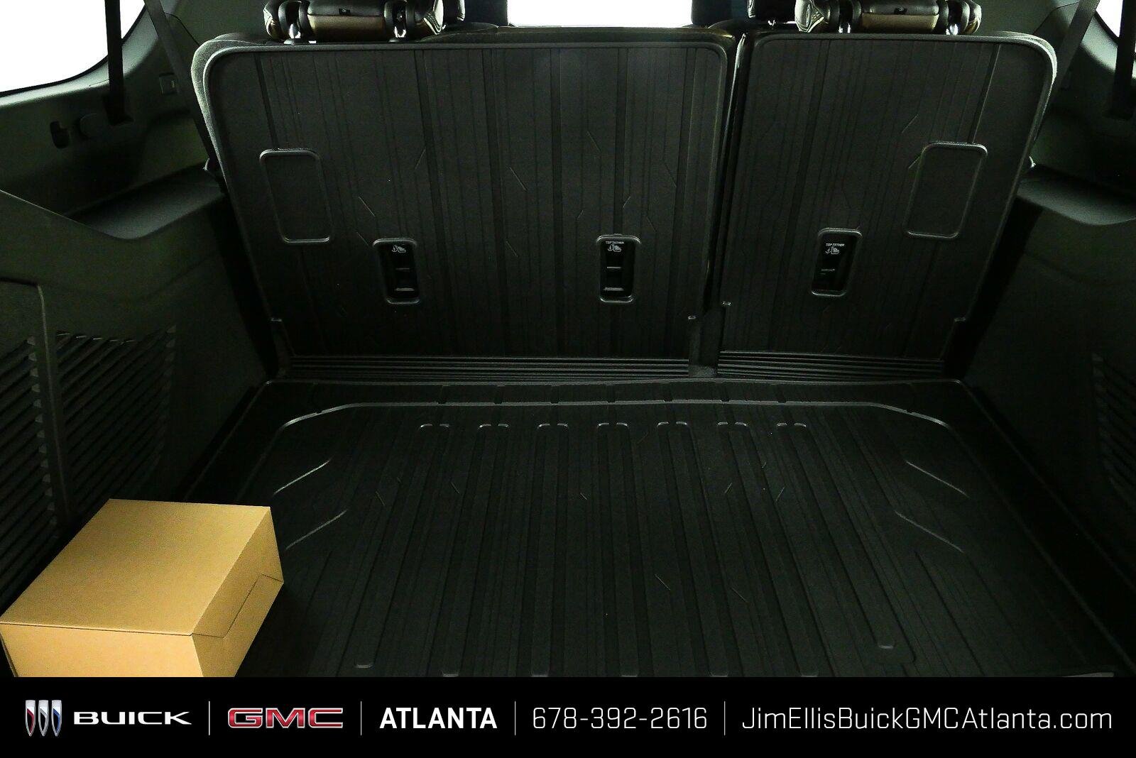 New 2026 Glacier White Tricoat GMC Denali Ultimate image 30