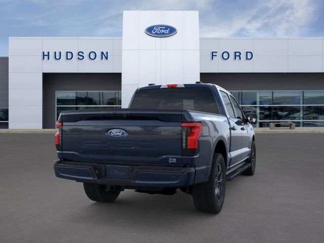 2025 Ford F-150 Lightning Flash - Photo 8
