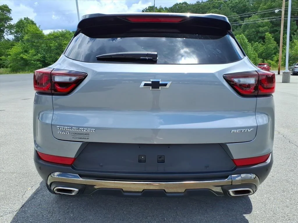 Used 2024 Sterling Gray Metallic Chevrolet ACTIV image 4