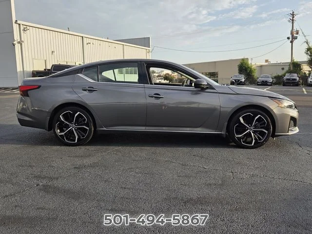 Used 2024 Gray Nissan 2.5 SR image 6