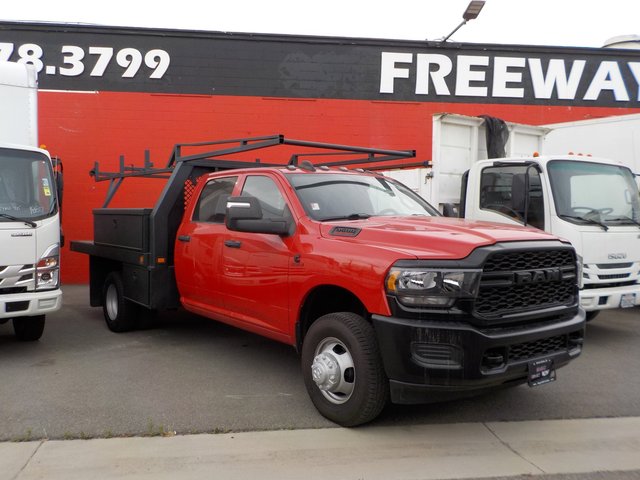 Pre-Owned 2023 Ram 3500 Chassis Cab Tradesman Crew Cab Chassis-Cab