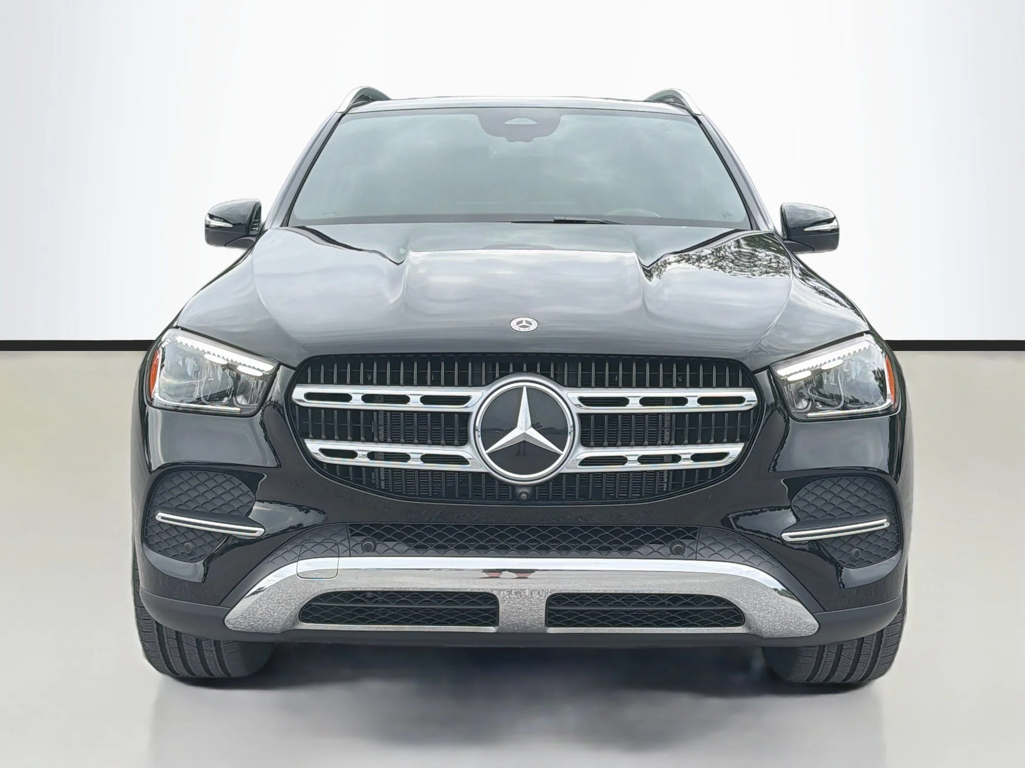 Used 2025 Obsidian Black Metallic Mercedes-Benz GLE 350 image 8