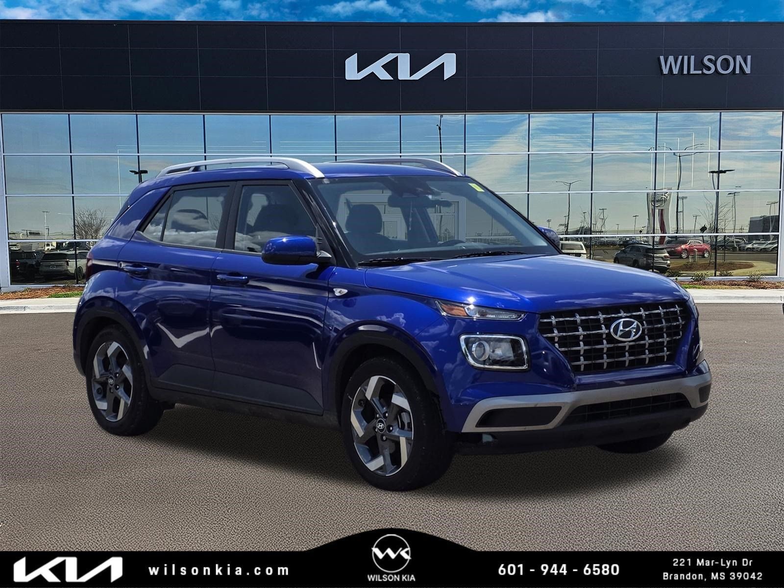 Used 2024 Blue Hyundai SEL image 1