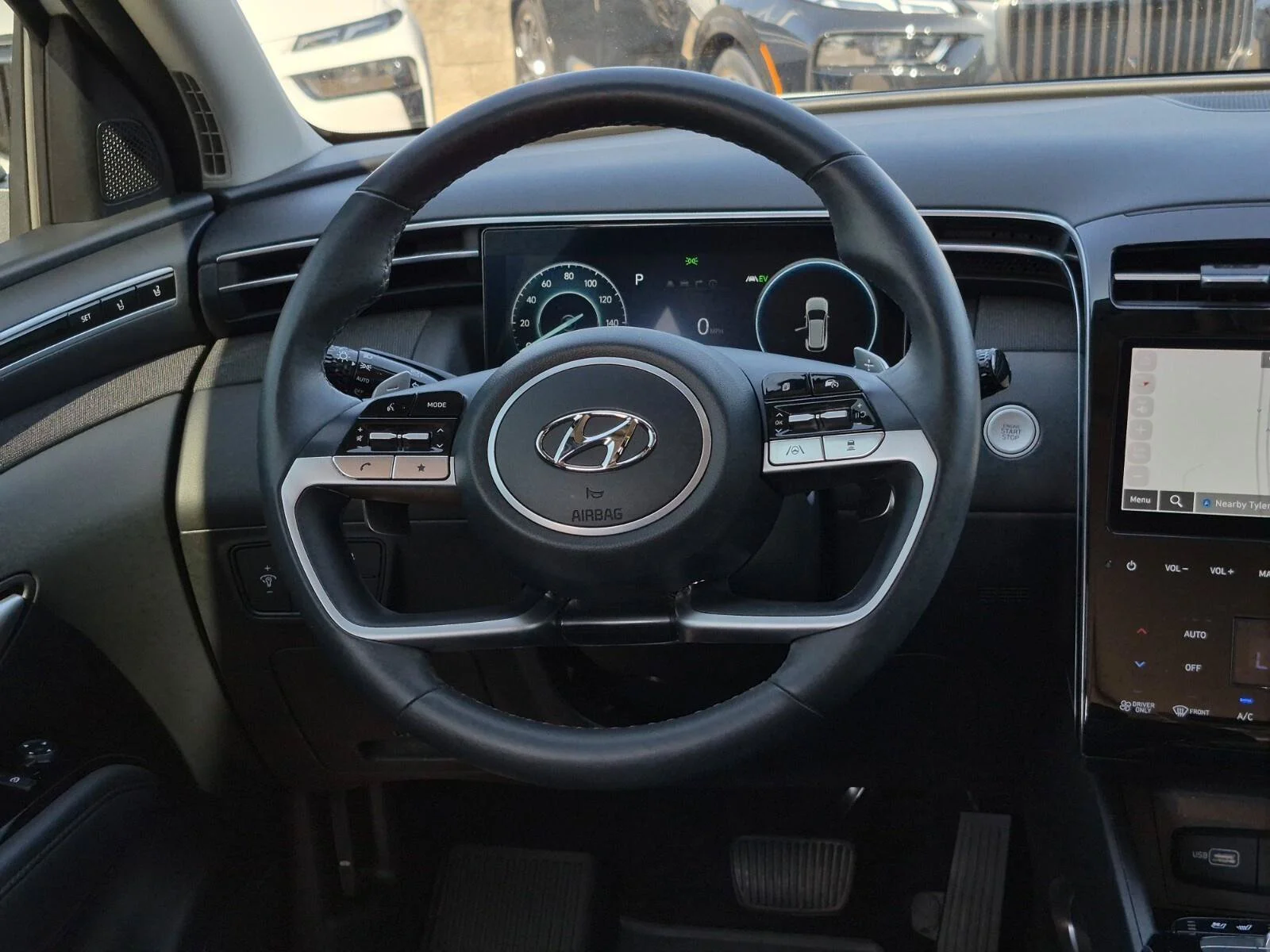 Used 2024 White Pearl Hyundai Limited image 18