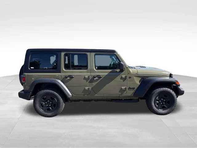Used 2026 41 Jeep Sport image 8