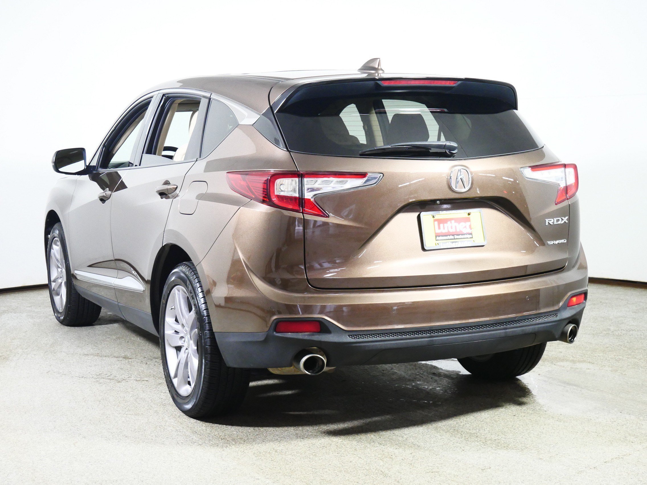 Used 2020 Canyon Bronze Metallic Acura w/Advance Pkg image 5