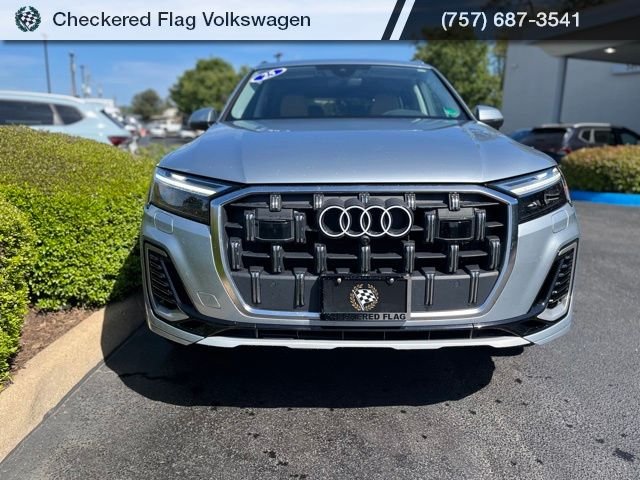 Used 2025 Satellite Silver Metallic Audi 55 Premium Plus quattro image 12