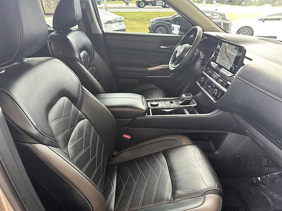 Used 2023 Baja Storm Nissan Platinum image 19
