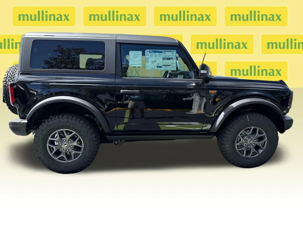 New 2025 Black Ford Badlands image 16