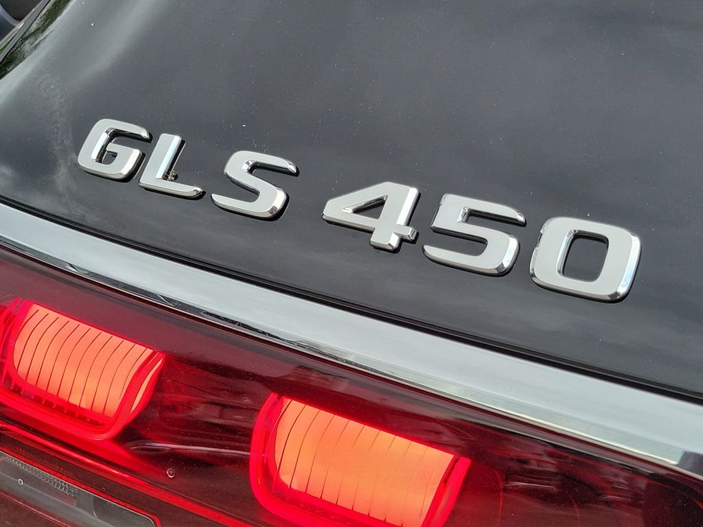 New 2026 Black Mercedes-Benz GLS 450 image 8
