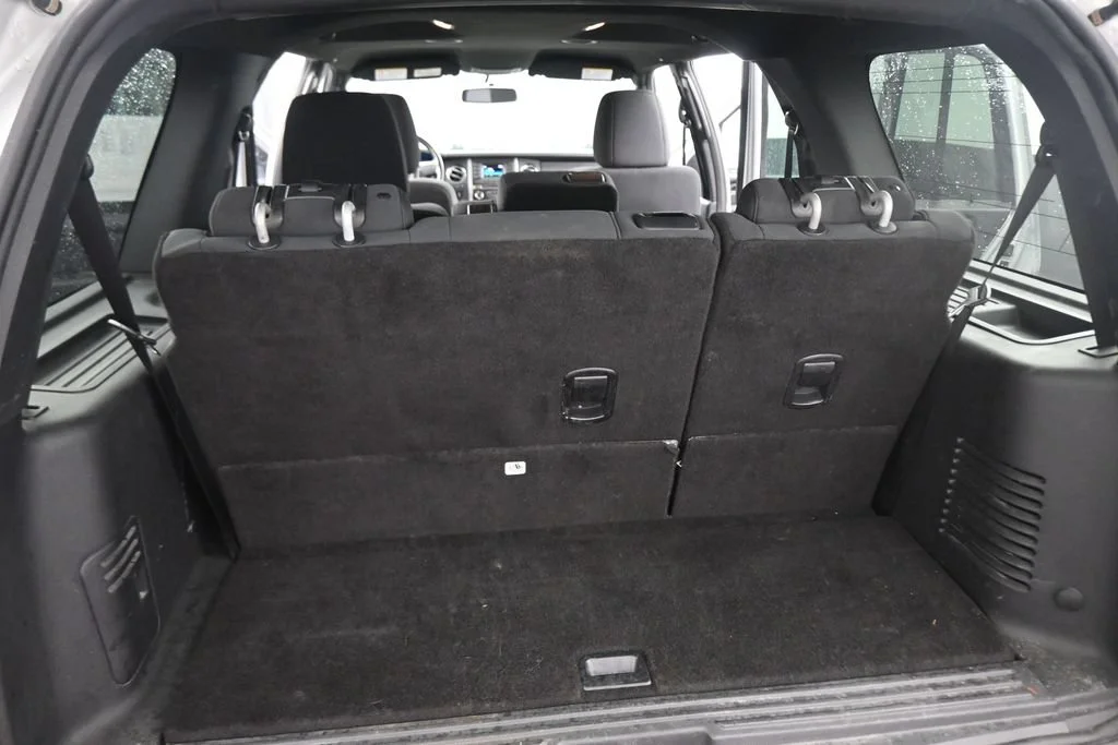 Used 2017 Silver Ford XL image 40