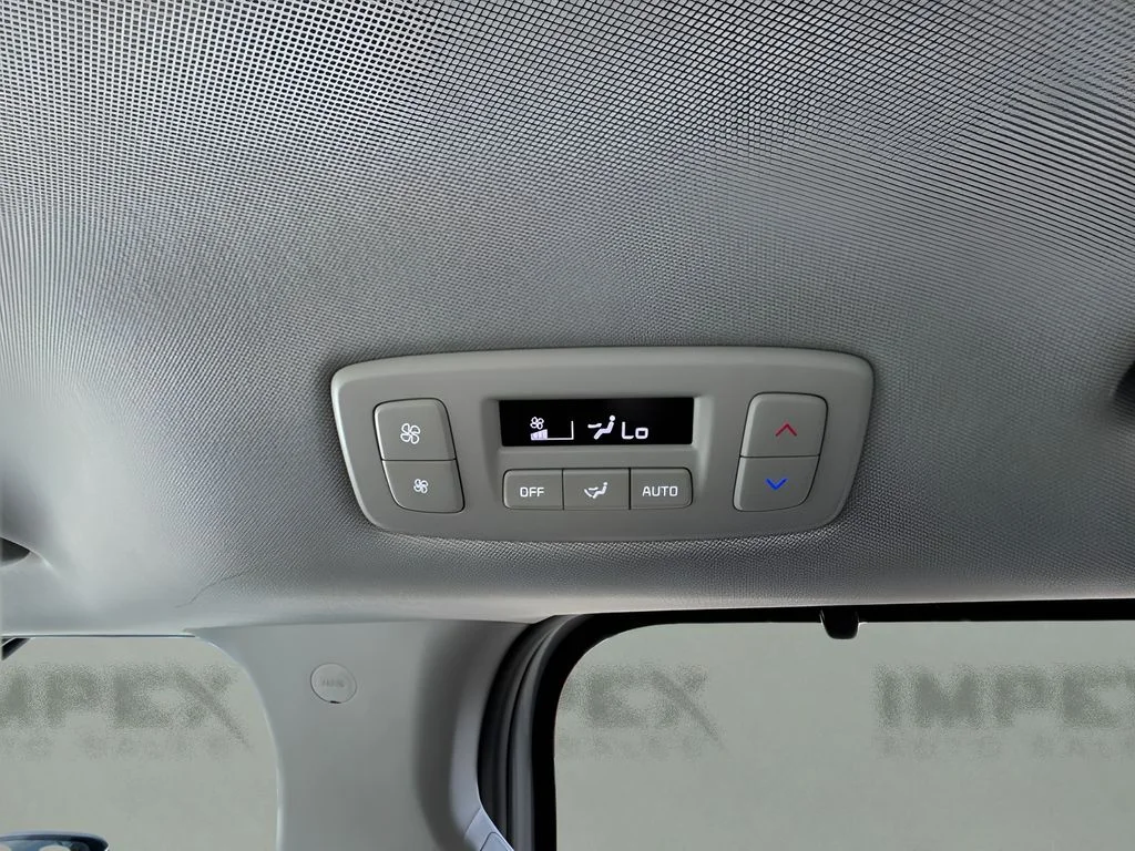 Used 2025 White Kia SX image 12