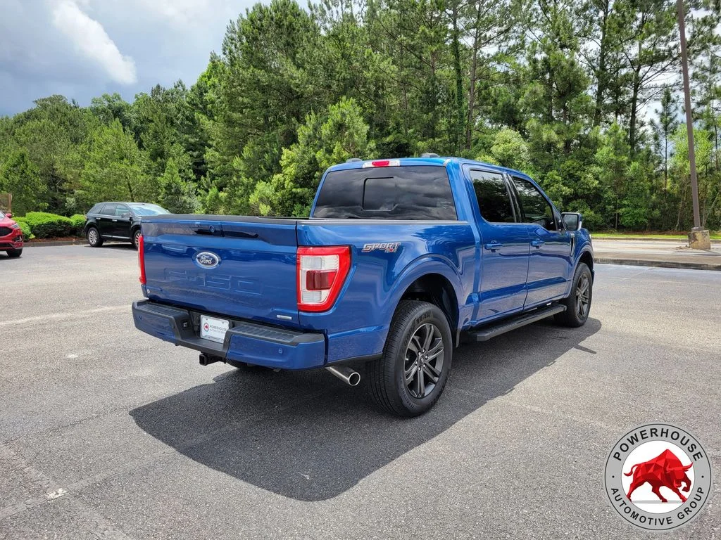 Used 2022 Blue Ford Lariat image 5