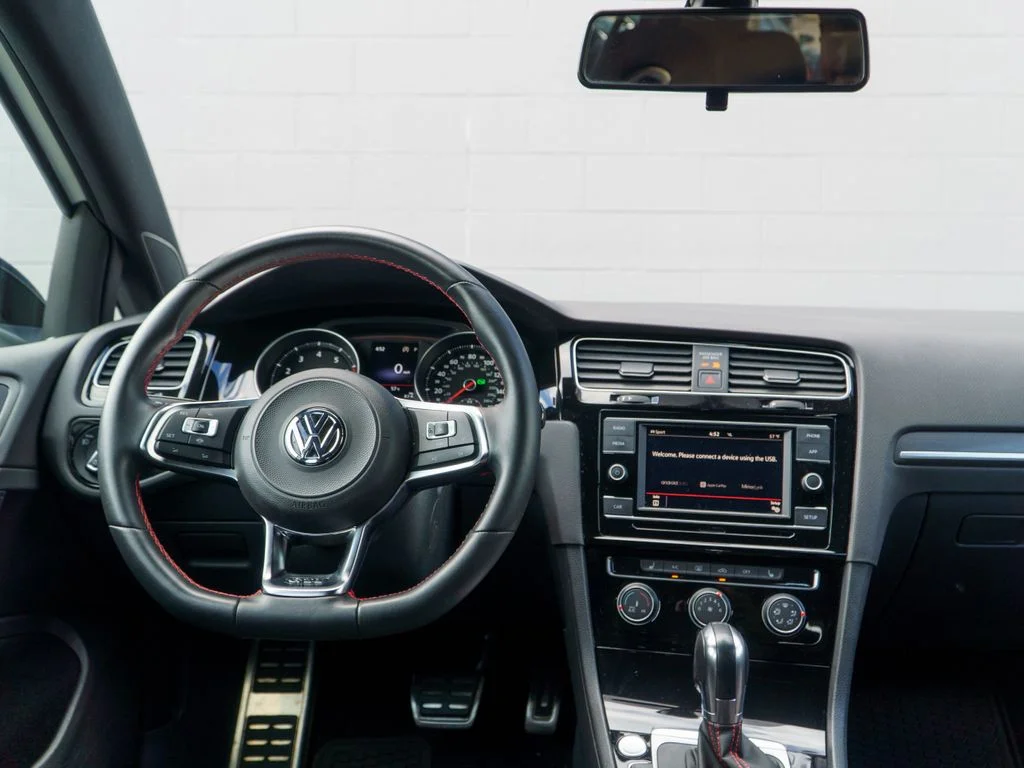 Used 2019 White Volkswagen 2.0T Rabbit Edition image 22