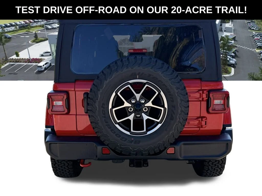 New 2026 Firecracker Red Clear-Coat Exterior Paint Jeep Rubicon image 5