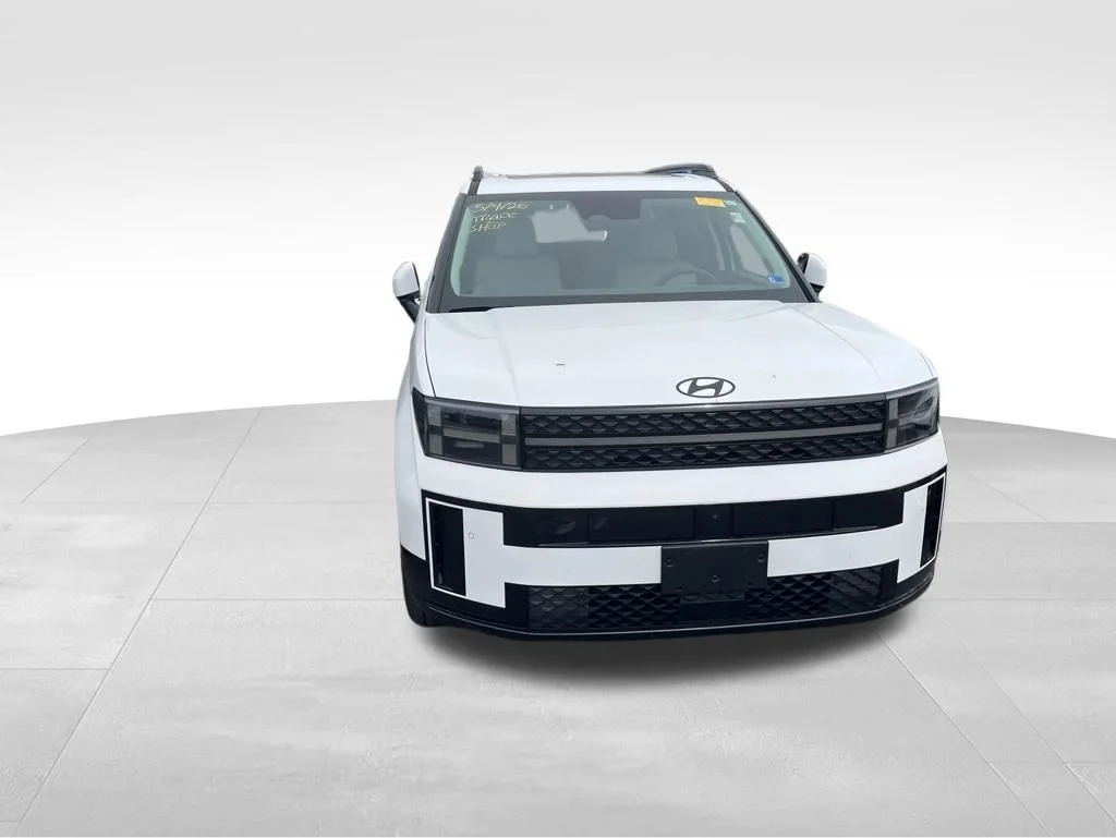 Used 2025 White Hyundai Calligraphy image 7
