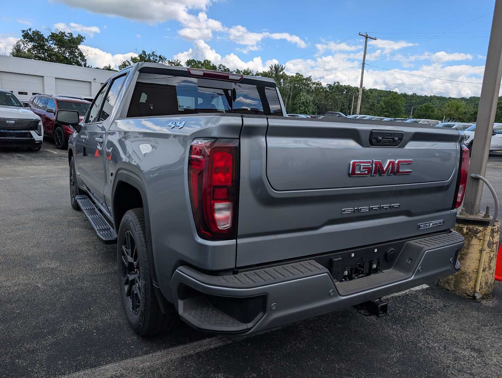 2026 GMC Sierra 1500 Elevation - Photo 9