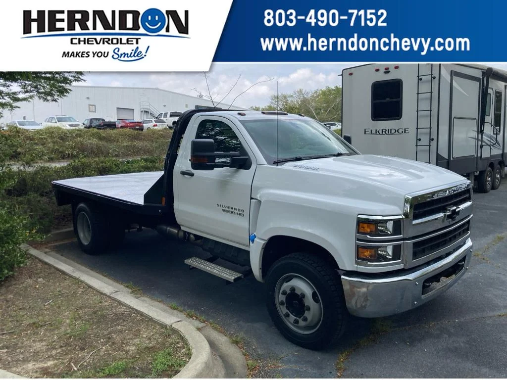 2024 Chevrolet Silverado HD Work Regular Cab 141" WB's photo